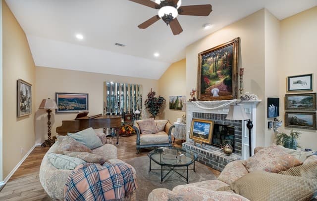 18710  Rogers Pass, San Antonio, TX 78258 — photo 10