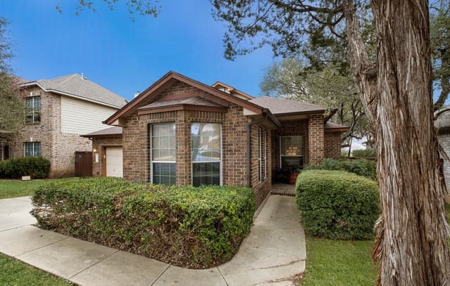 18710  Rogers Pass, San Antonio, TX 78258 — photo 3