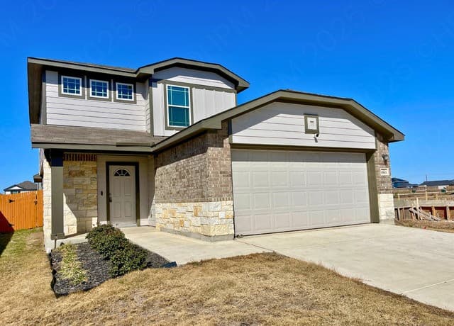 8563  Redhawk Loop, San Antonio, TX 78222 — photo 2