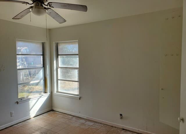 1742  Kendalia Ave, San Antonio, TX 78224 — photo 8