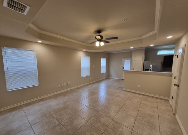6506  Marcel Way Unit 104, San Antonio, TX 78233 — photo 2