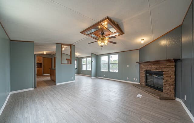 455  Old Castroville, Bandera, TX 78003 — photo 14