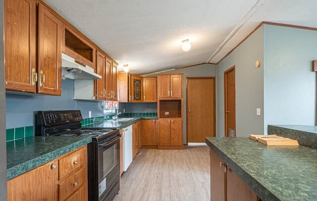 455  Old Castroville, Bandera, TX 78003 — photo 7