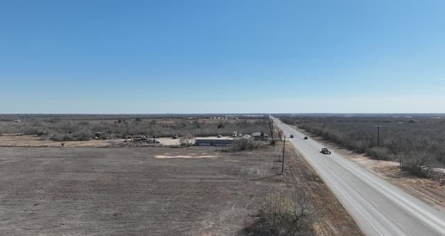 000  Highway 16, Jourdanton, TX 78026 — photo 3