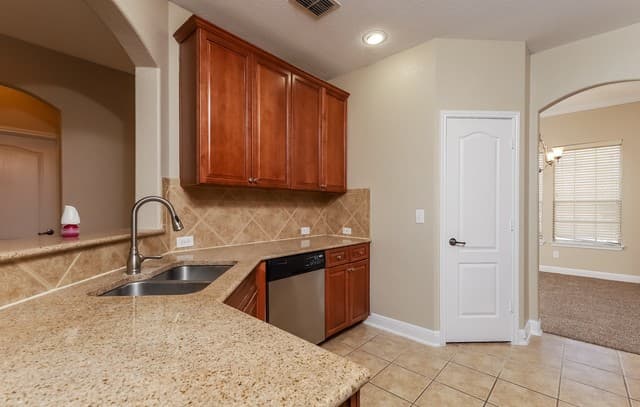 7910  William Grove, San Antonio, TX 78254 — photo 6