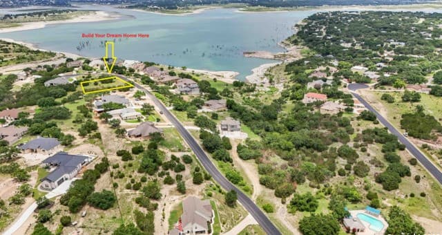 523  Oak Shores Dr, Canyon Lake, TX 78133 — photo 9