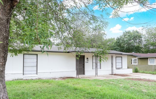 7118  Castleridge