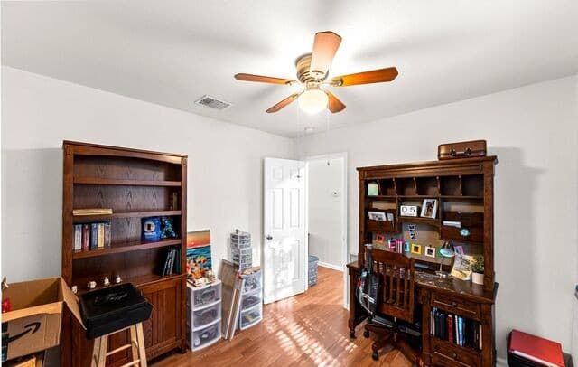 289  Chaparral Dr, Bandera, TX 78003 — photo 23