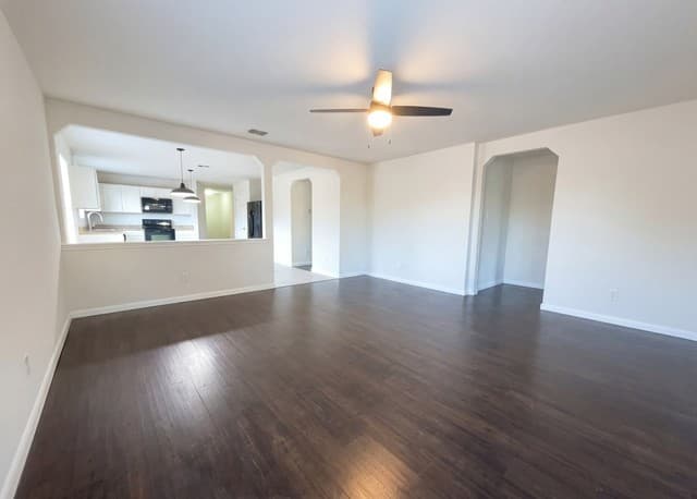 16114  Julep Chase, Selma, TX 78154 — photo 15