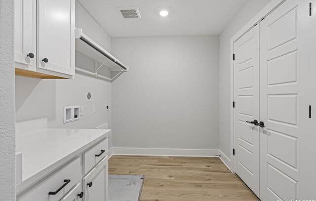 273  Lawrence Drive, Castroville, TX 78009 — photo 13