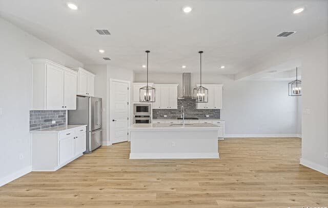 273  Lawrence Drive, Castroville, TX 78009 — photo 4