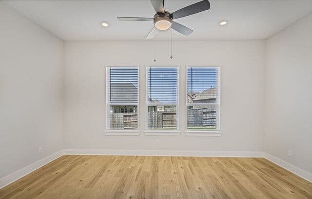 289  Lawrence Drive, Castroville, TX 78009 — photo 12
