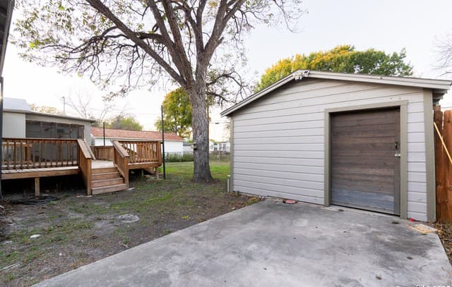 1523  Melissa Sue, San Antonio, TX 78228 — photo 20