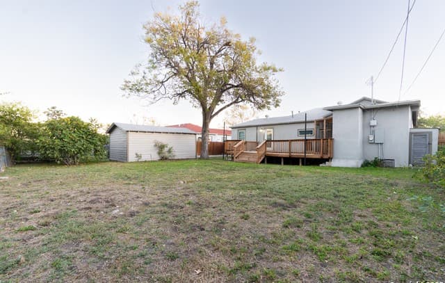 1523  Melissa Sue, San Antonio, TX 78228 — photo 21