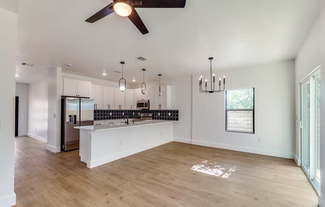 207  Gravel A St Unit 101, San Antonio, TX 78203 — photo 9