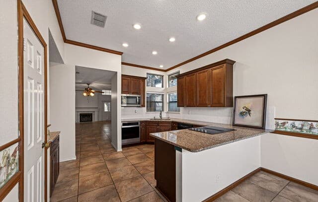 3311  Green Spg Dr, San Antonio, TX 78247 — photo 15