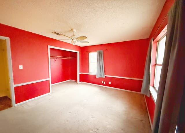 607 N Bowie, Fredericksburg, TX 78624 — photo 12