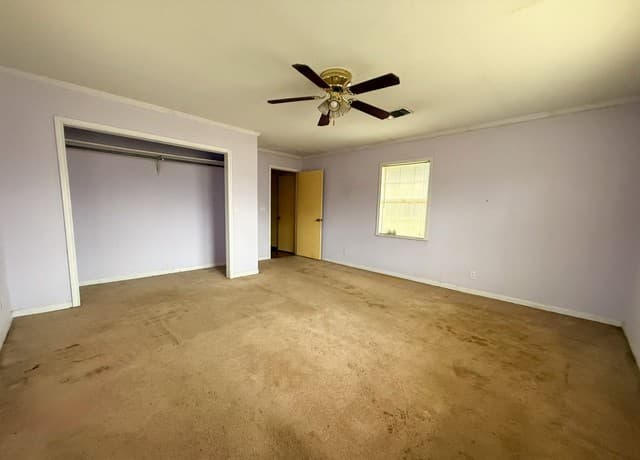 607 N Bowie, Fredericksburg, TX 78624 — photo 18
