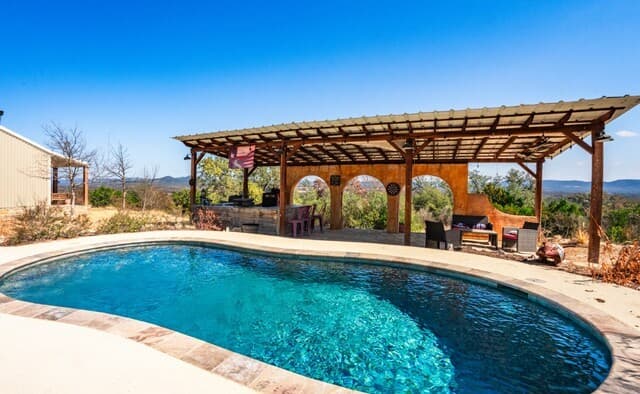 1079  County Road 357, Utopia, TX 78884 — photo 4