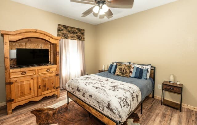 1079  County Road 357, Utopia, TX 78884 — photo 8