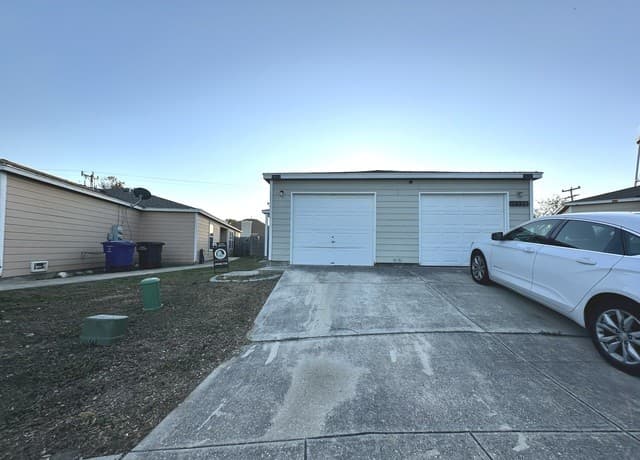 15319  Kamary, San Antonio, TX 78247 — photo 2
