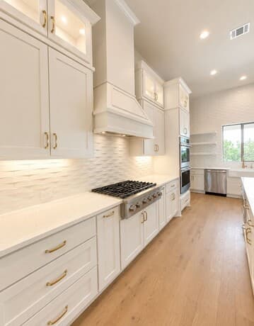 611  Parkview Pl, Canyon Lake, TX 78133 — photo 3