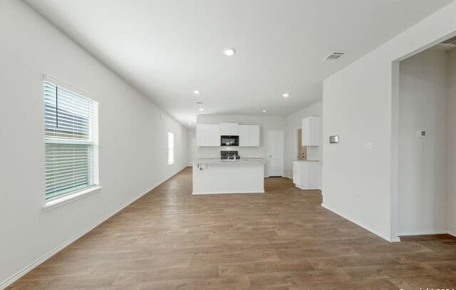 3727  Prairie Pond, San Antonio, TX 78264 — photo 11