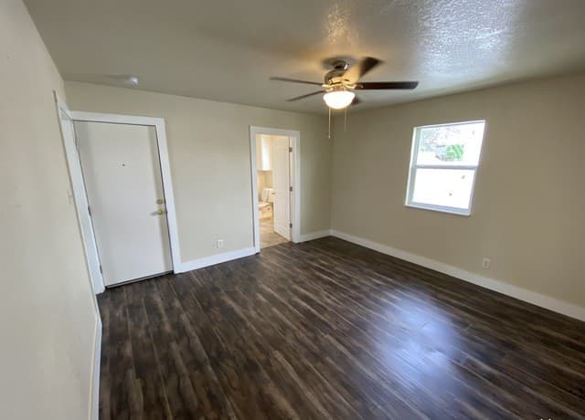 826  Schley Ave, San Antonio, TX 78210 — photo 13