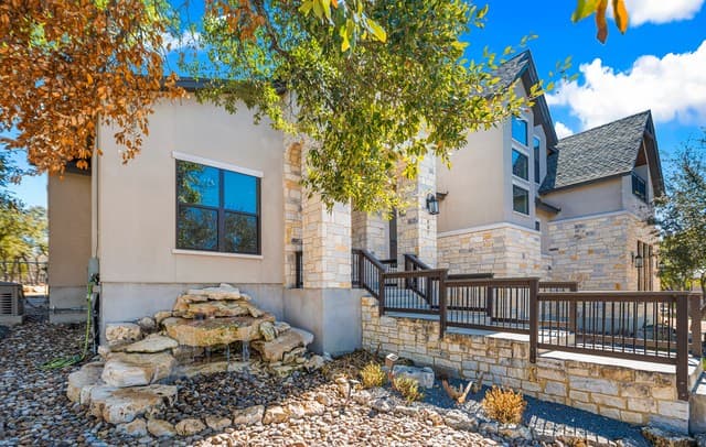 407  Havasu, Spring Branch, TX 78070 — photo 4