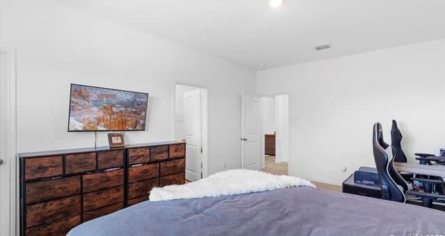 3923  Trail De Paris, New Braunfels, TX 78132 — photo 11