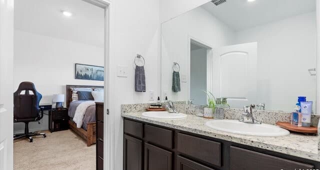 3923  Trail De Paris, New Braunfels, TX 78132 — photo 14