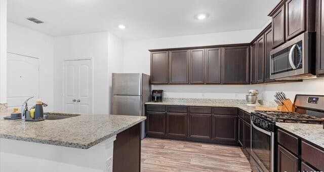 3923  Trail De Paris, New Braunfels, TX 78132 — photo 6