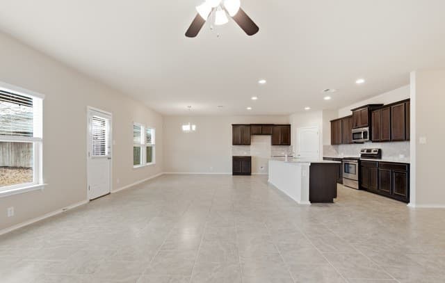 105  Blaze Moon, Cibolo, TX 78108 — photo 10