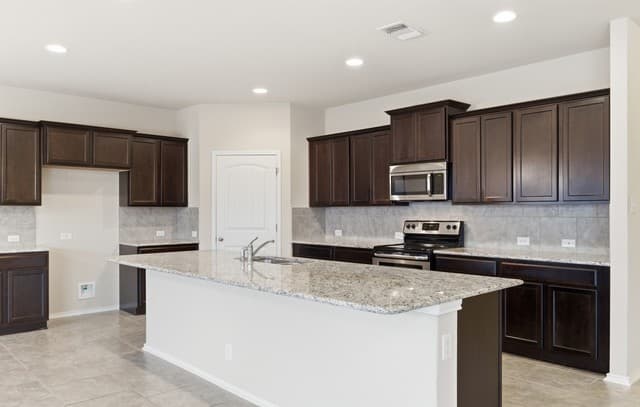 105  Blaze Moon, Cibolo, TX 78108 — photo 11