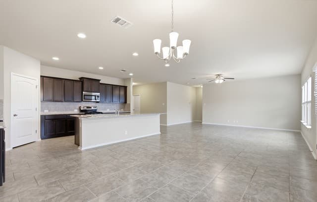 105  Blaze Moon, Cibolo, TX 78108 — photo 9