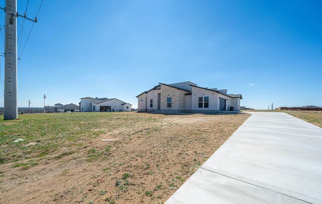 999  County Road 319, La Vernia, TX 78121 — photo 5
