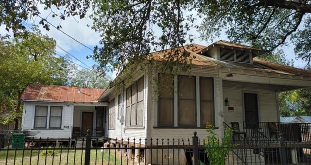 309  Willow
