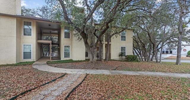 8702 Village Unit 1300, San Antonio, TX 78217