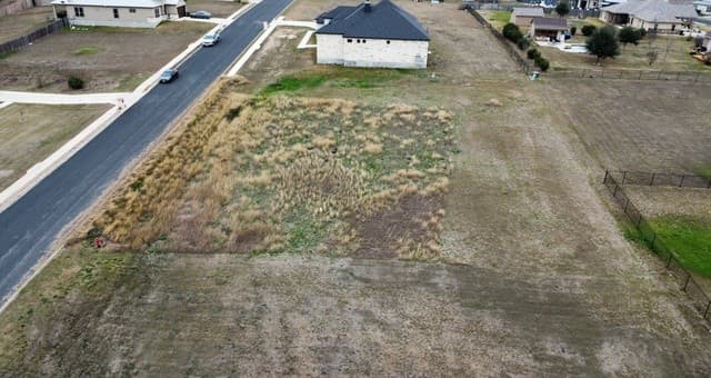 715  Abbott, St Hedwig, TX 78152 — photo 5