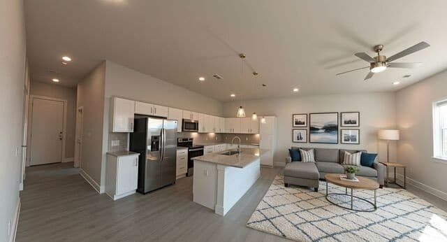 330 E Carson Unit 2102, San Antonio, TX 78208 — photo 21