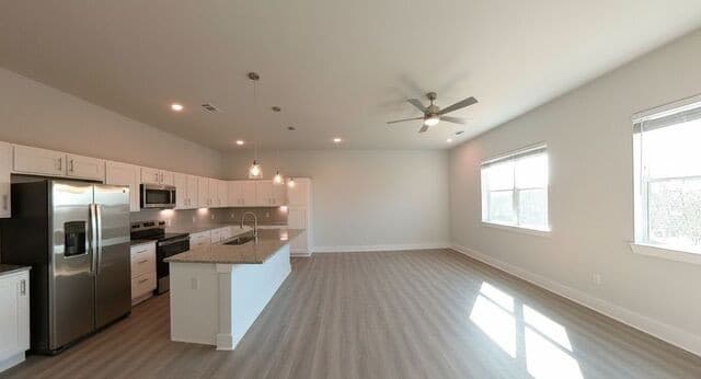 330 E Carson Unit 2202