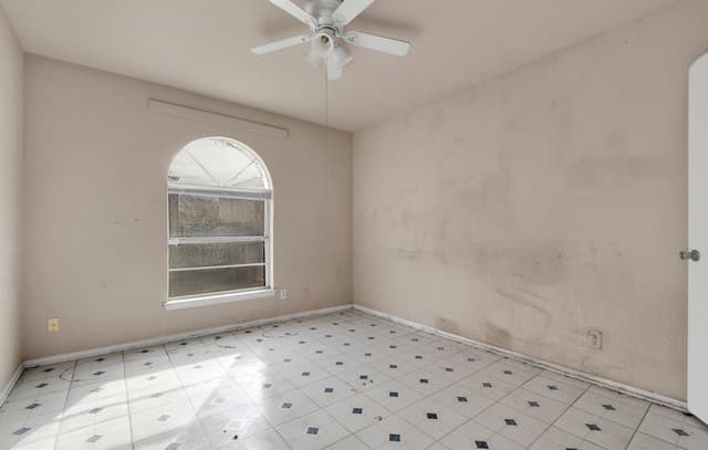 1229 Klondike, San Antonio, TX 78245 — photo 11