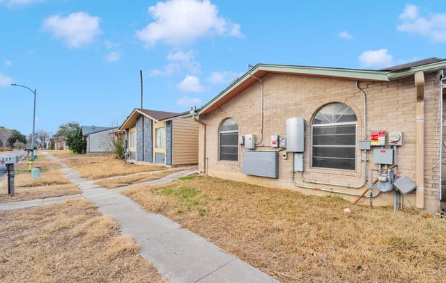 1229 Klondike, San Antonio, TX 78245 — photo 3