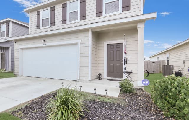5314  Hickory, San Antonio, TX 78222 — photo 2