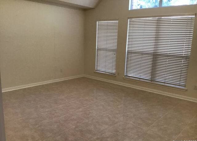 9615  Rocksprings, San Antonio, TX 78251 — photo 15
