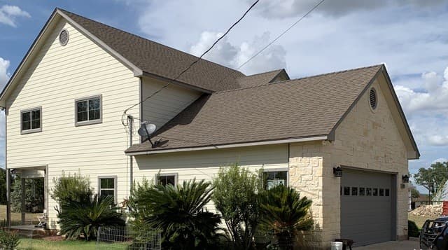177  Knollwood Cir, Bandera, TX 78003 — photo 2