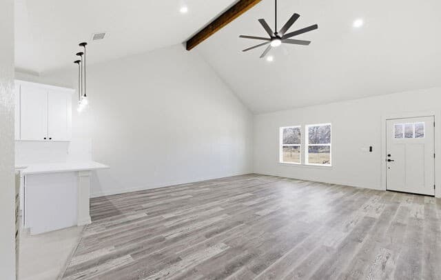 374  County Road 124, Floresville, TX 78114 — photo 14