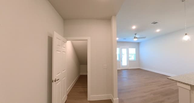 330 E Carson Unit 3101, San Antonio, TX 78208 — photo 5
