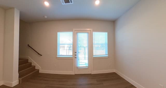 330 E Carson Unit 3102, San Antonio, TX 78208 — photo 6