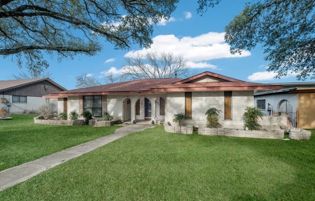 9314  Ranchero, San Antonio, TX 78240 — photo 2